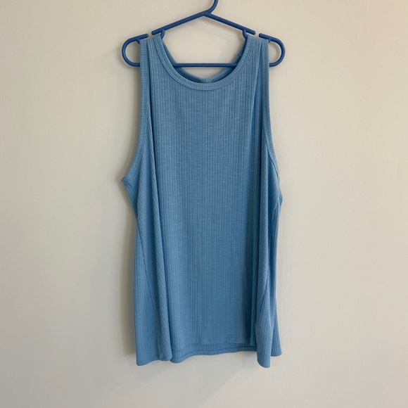 Old navy light blue tank top - Picture 1 of 2